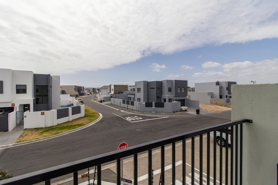 3 Bedroom Property for Sale in Sandown Western Cape